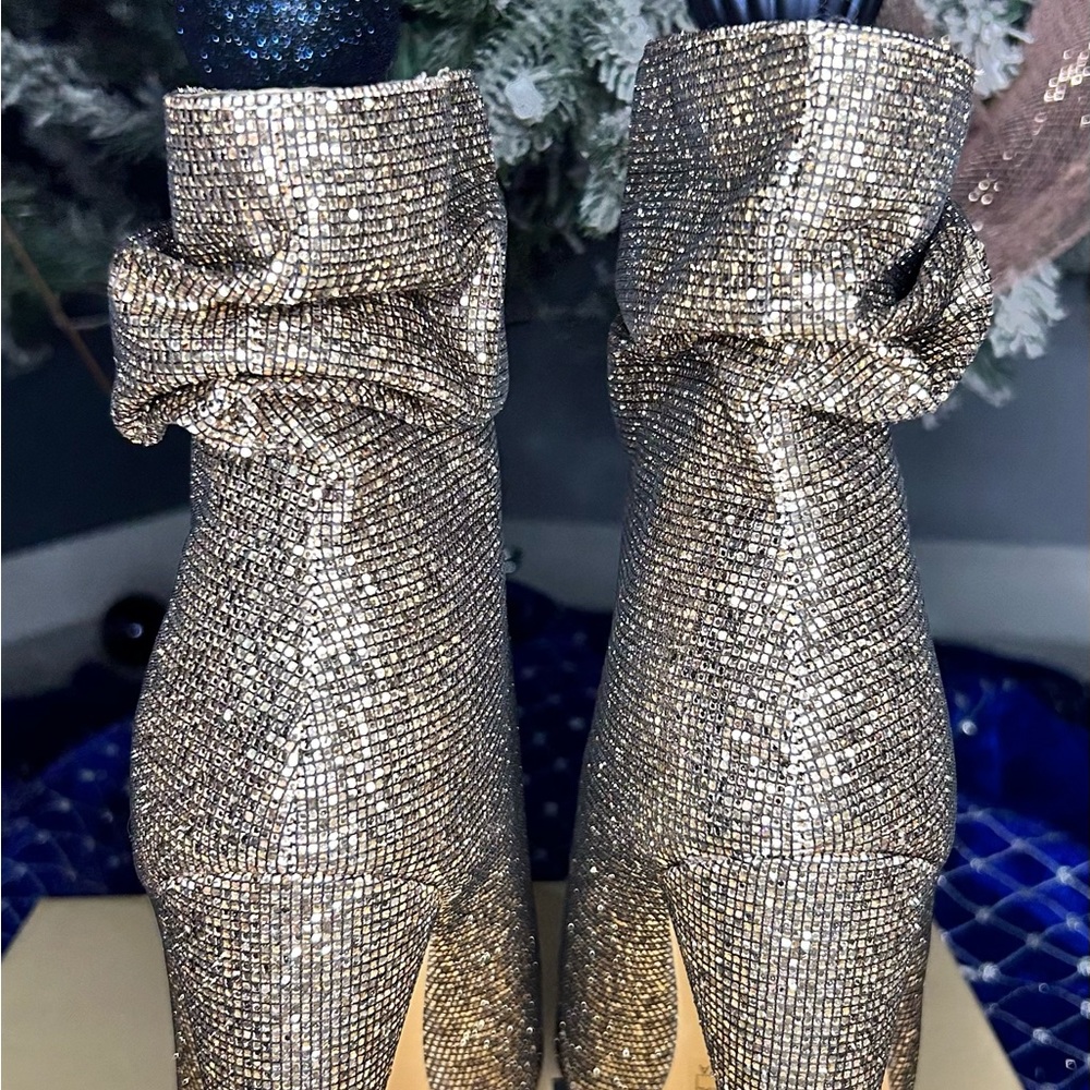 YOKI Glitter Boots - Picture 3 of 4